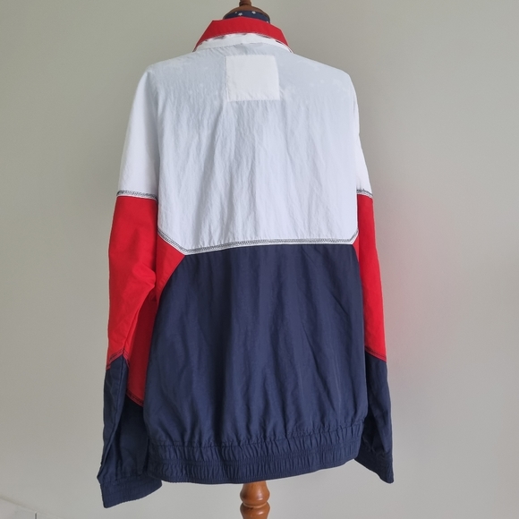 Tommy Hilfiger women's windbreaker lightweight winter jacket popover jacket - Picture 3 of 16